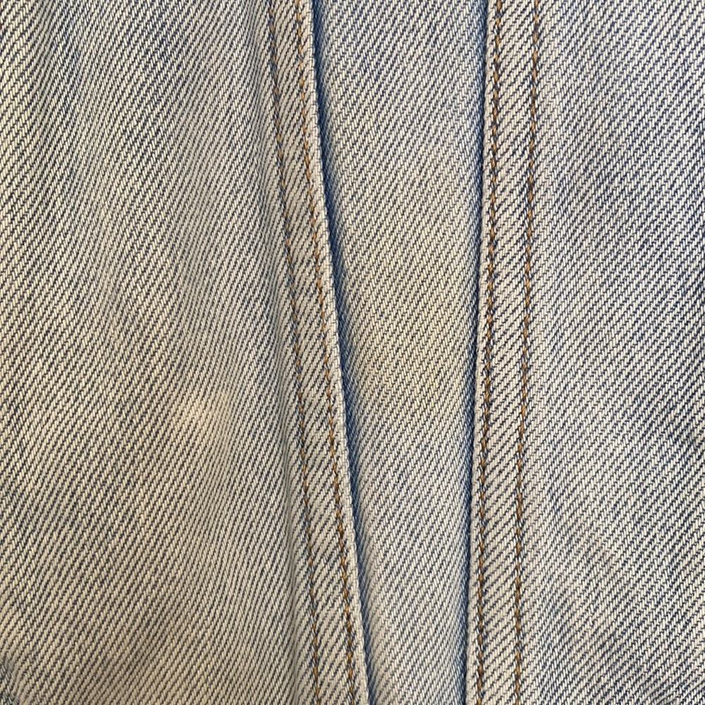 Levi’s Denim Jacket - Picture 3 of 4